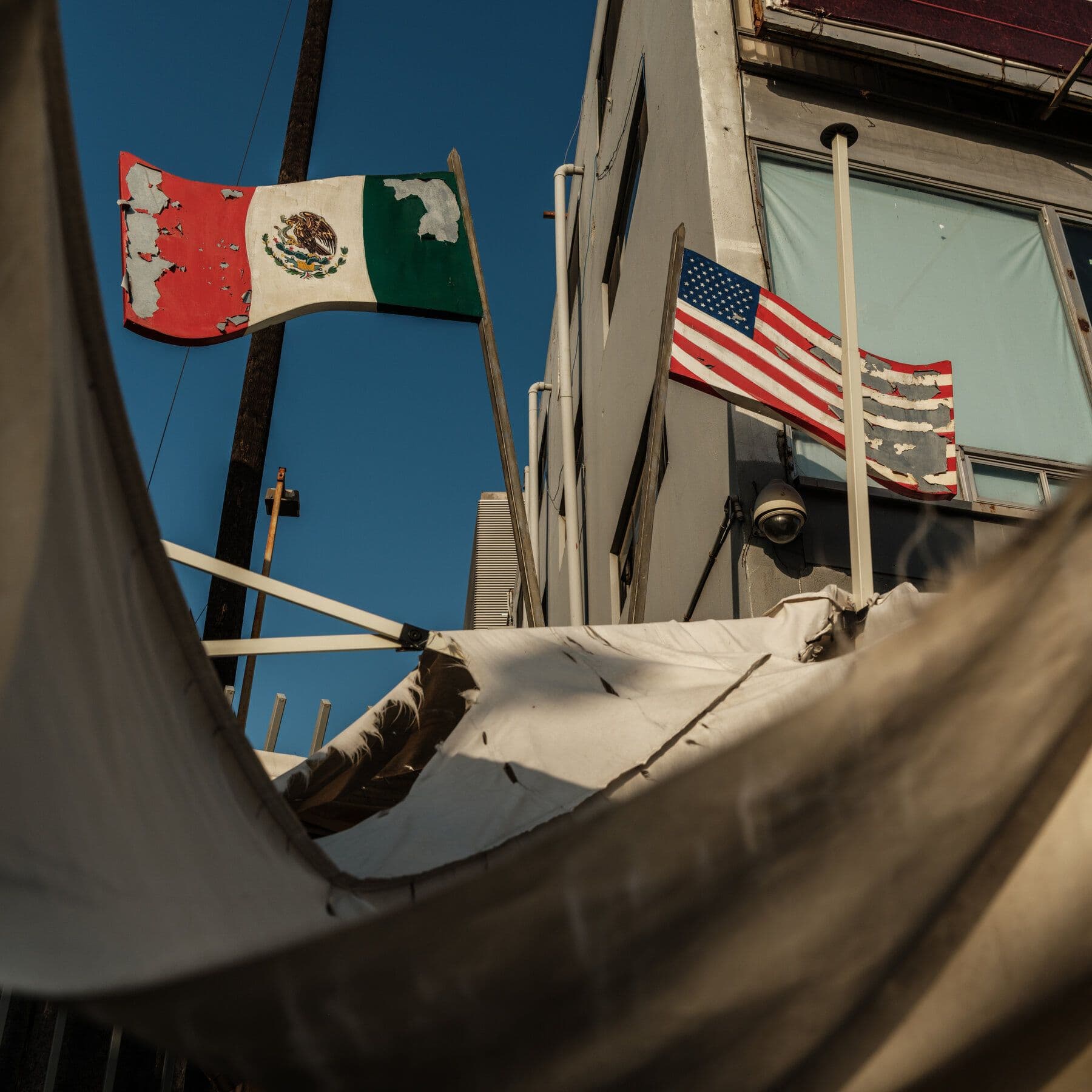Justice Dept. Aims to Use Terrorism Laws to Target Mexican Officials