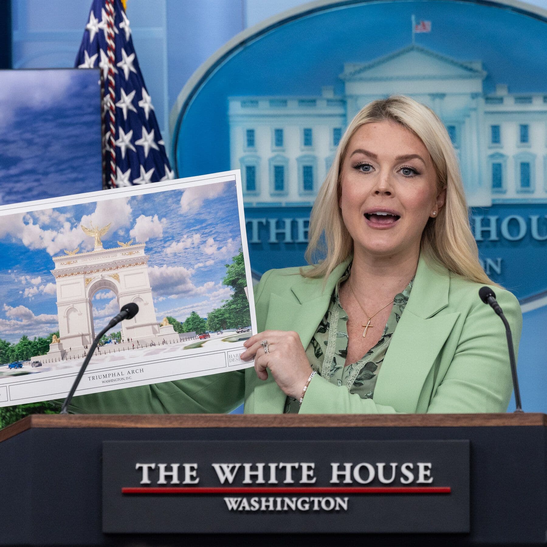 Trump’s ‘Triumphal Arch’ Draws Backlash, Even From an Expert Who Proposed It