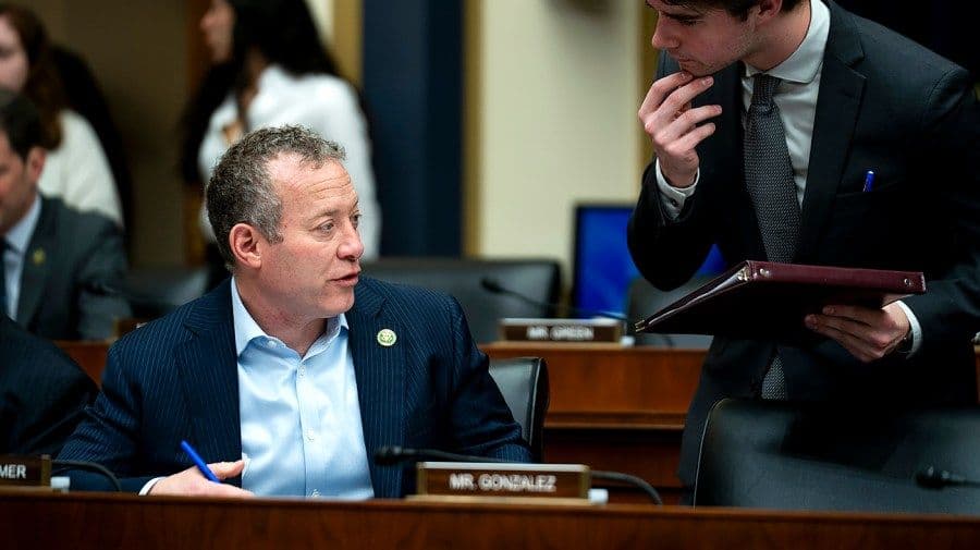 Democrats poised to escalate pressure on GOP with repeated votes on Iran war powers
