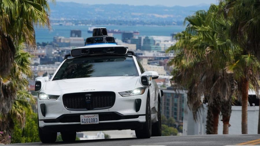 California police can start ticketing driverless cars this July
