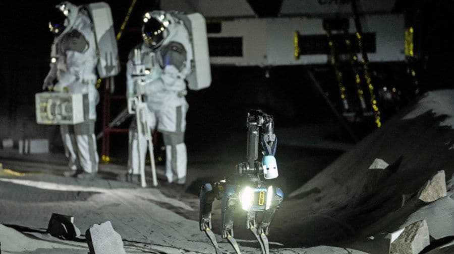 AI and robotics will aid, not end, human space exploration