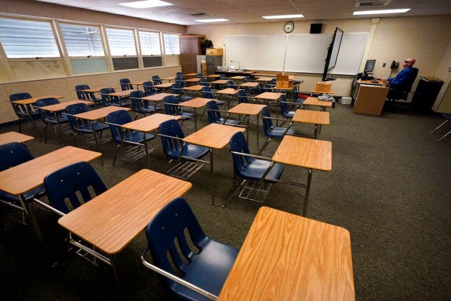All public schools should be making their curricula transparent
