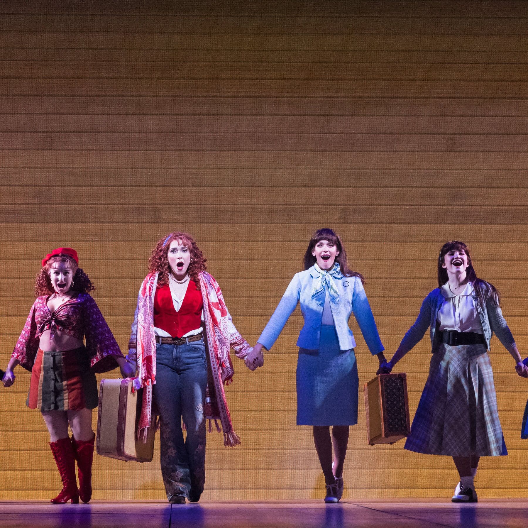 ‘Beaches’ to Close on Broadway Months Earlier Than Planned